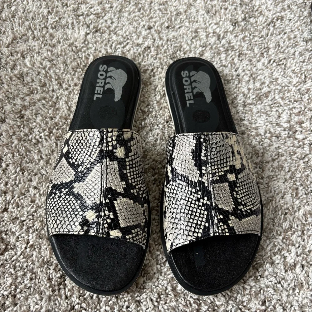 Sorel Women's Ella II Block Slide Black Snakeskin Print Sandals Size 7